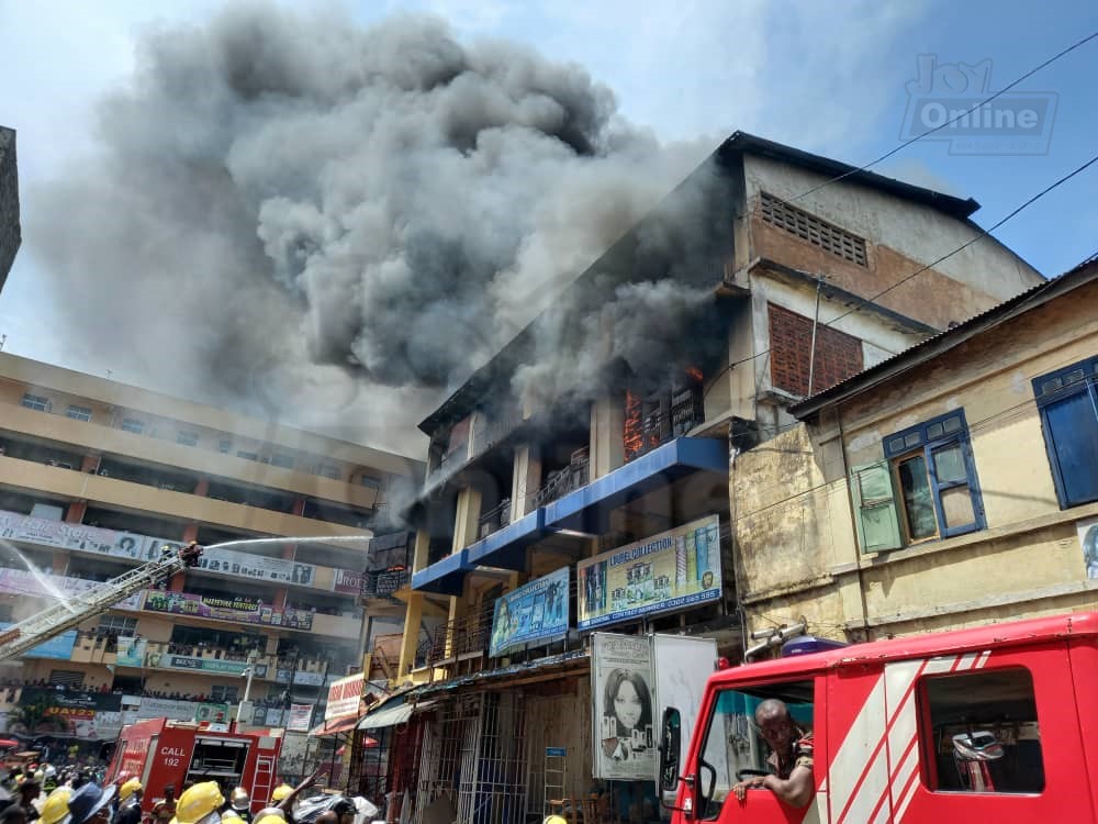 Photos: Fire destroys shops at Makola market