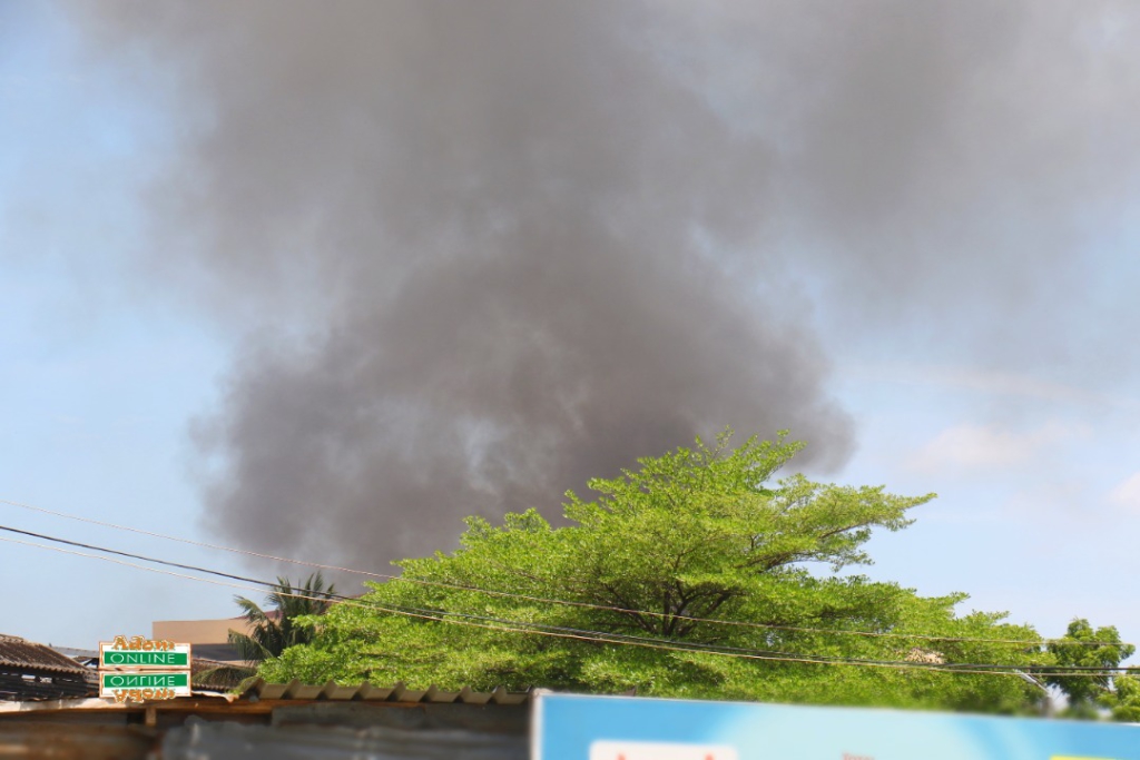 Photos: Fire destroys shops at Makola market