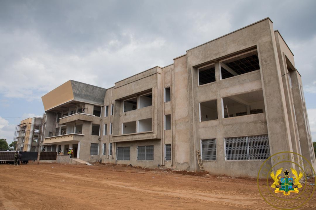 Akufo-Addo commissions 85-bed Central Gonja District Hospital