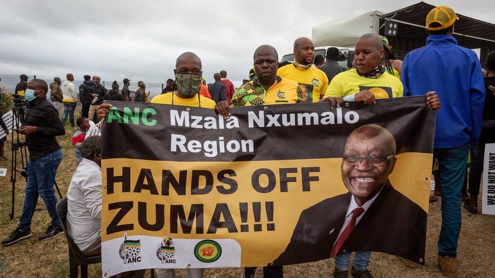 SA former president Jacob Zuma hands himself over to police
