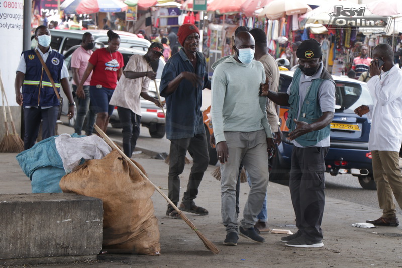 Photos: Cleanghana Campaign, Metro Health Inspectors issue abatement orders to three Food vendors