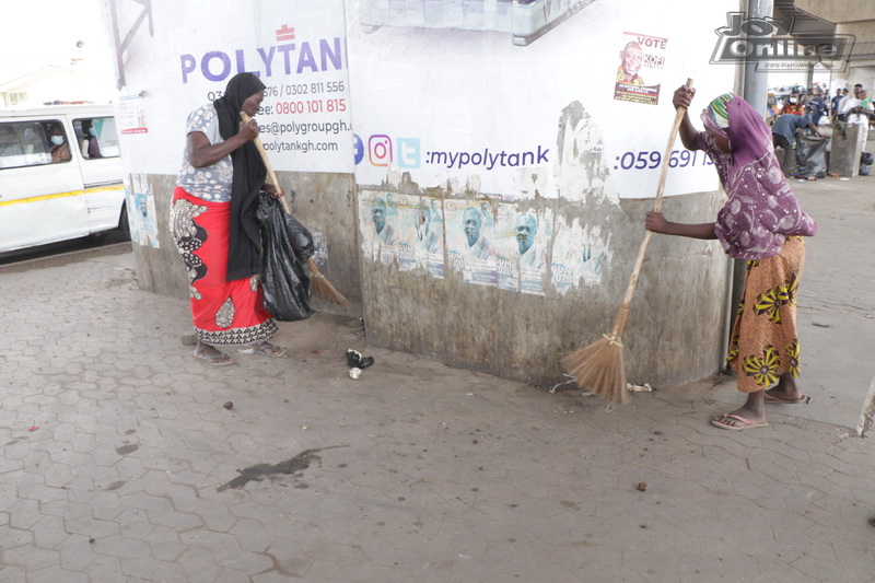 Photos: Cleanghana Campaign, Metro Health Inspectors issue abatement orders to three Food vendors