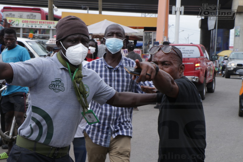 Photos: Cleanghana Campaign, Metro Health Inspectors issue abatement orders to three Food vendors