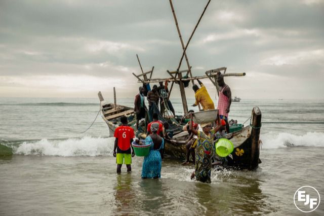 Human rights of Ghana's coastal communities threatened by failure to tackle illegal fishing - New report