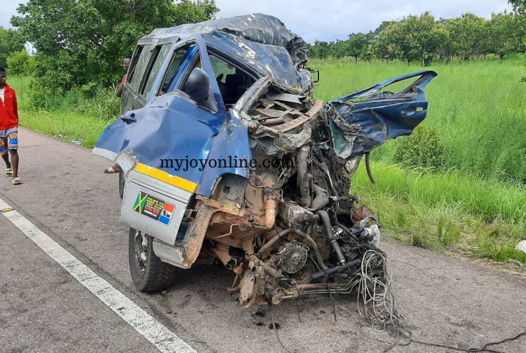 One dead, two others in a critical condition after accident on Buipe road One dead, two others in a critical condition after accident on Buipe road