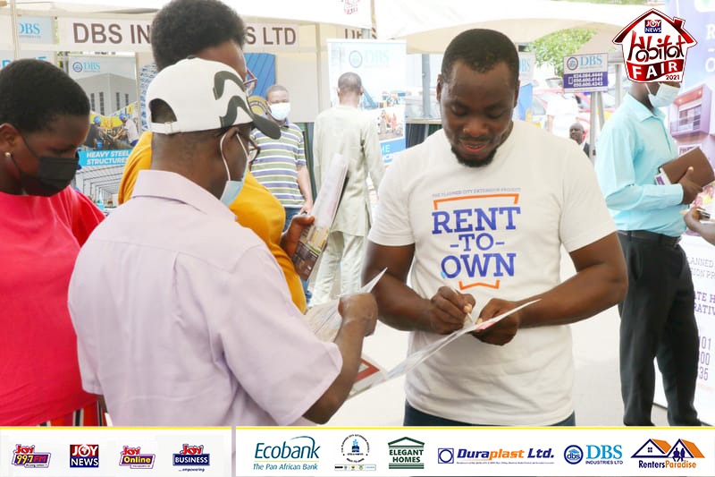 Massive turnout at first mini-clinic of 2021 JoyNews Ecobank Habitat Fair Massive turnout at first mini-clinic of 2021 JoyNews Ecobank Habitat Fair