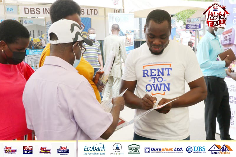 Massive turnout at first mini-clinic of 2021 JoyNews Ecobank Habitat Fair