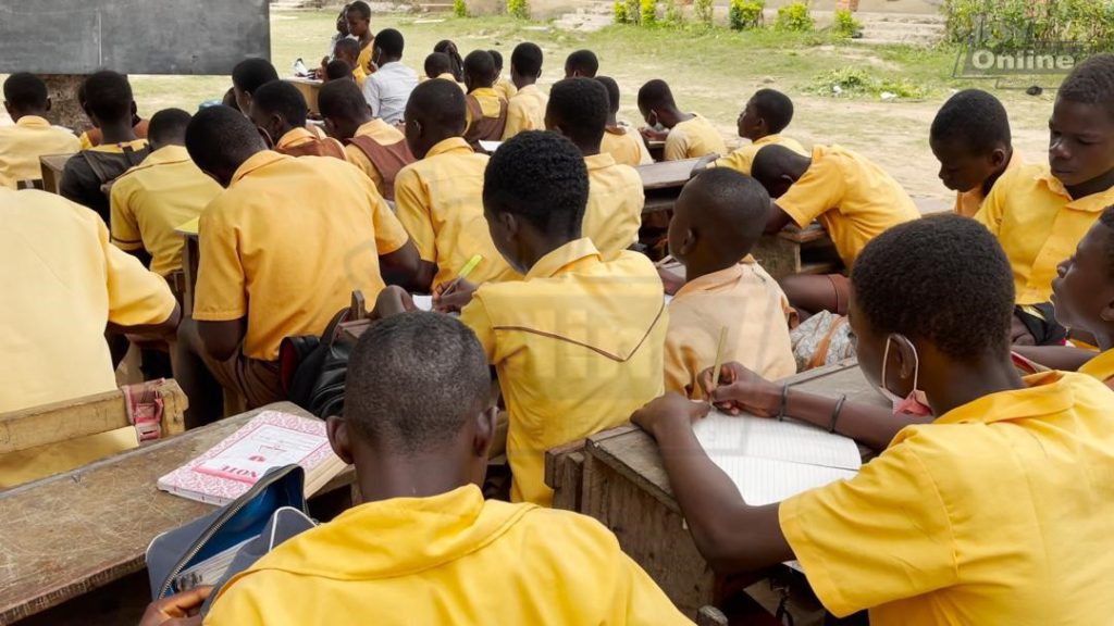 Pupils in KEEA forced to study under trees and open spaces because of dilapidated classroom block