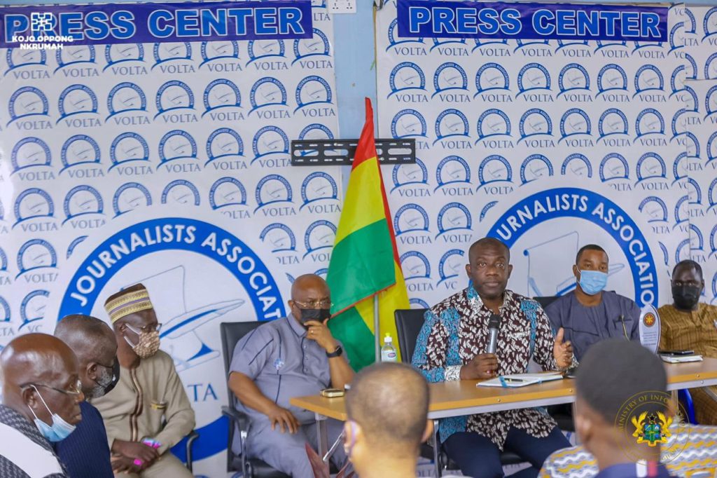 Take advantage of media support programmes - Information Minister to journalists, pres houses