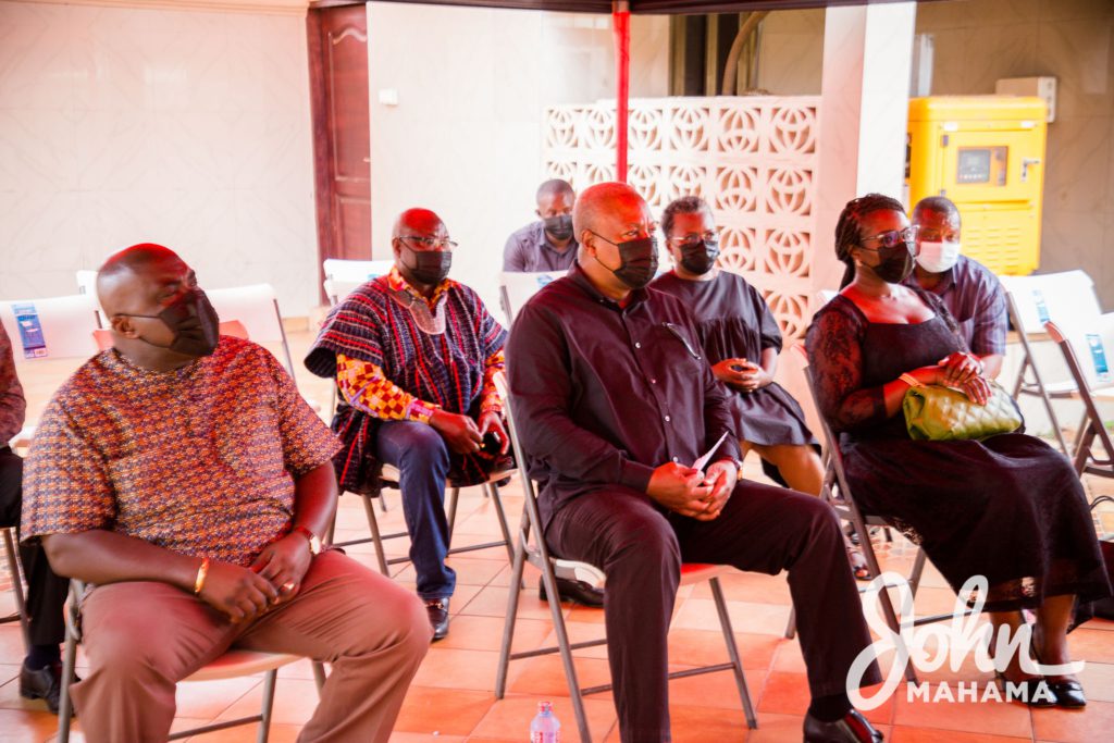 Mahama signs book of condolence for Ama Benyiwa Doe