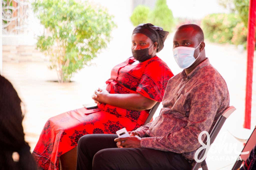 Mahama signs book of condolence for Ama Benyiwa Doe