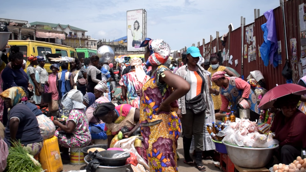 Kumasi traders fail to leave pavements and streets