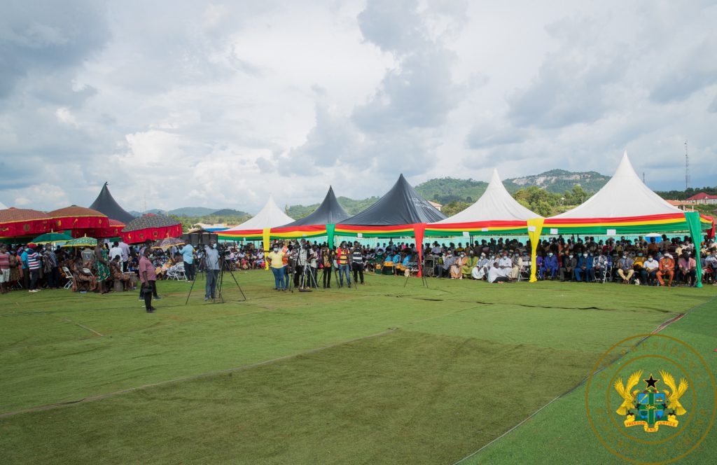 Akufo-Addo cuts sod for 100-bed Obuasi Trauma and Accident Hospital