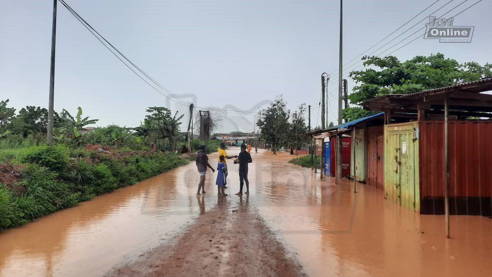 Parts of Cape Coast, Accra flooded after heavy rains