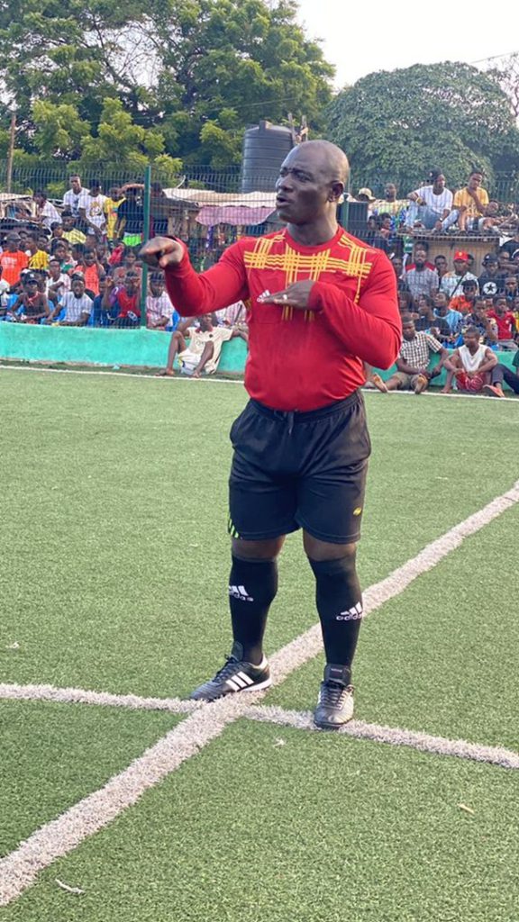 Ghana’s dancing referee shining a light on Bukom’s hidden stars Ghana’s dancing referee shining a light on Bukom’s hidden stars