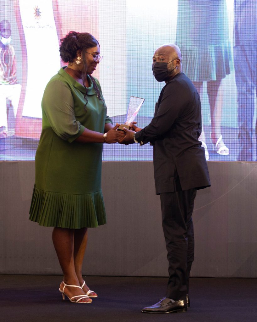 Senyo Hosi awarded for contribution to excellent citizen experience in Ghana