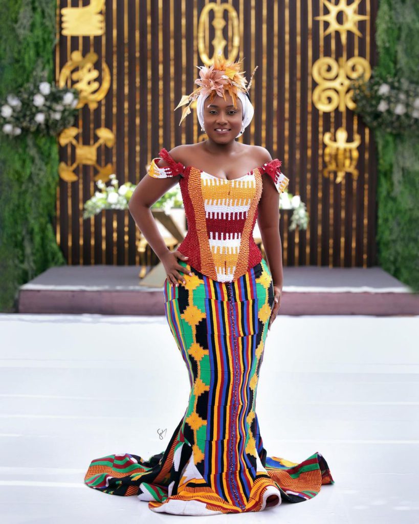 Adinkra Pie CEO's jaw-dropping thanksgiving reception videos, photos Adinkra Pie CEO's jaw-dropping thanksgiving reception videos, photos