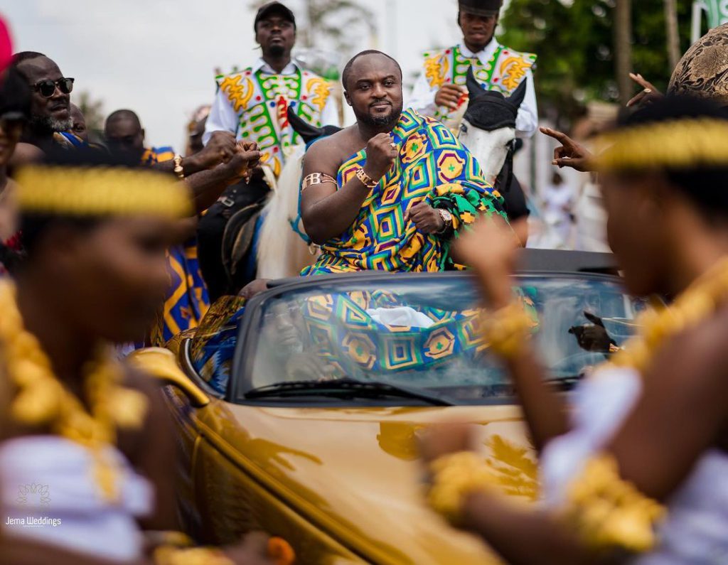 Adinkra Pie CEO ties the knot in Kente embellished wedding Adinkra Pie CEO ties the knot in Kente embellished wedding