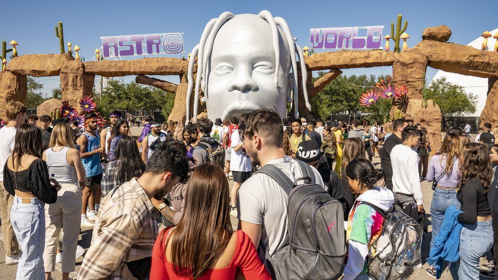 Travis Scott fans recall Astroworld panic: 'I had to get out of there'