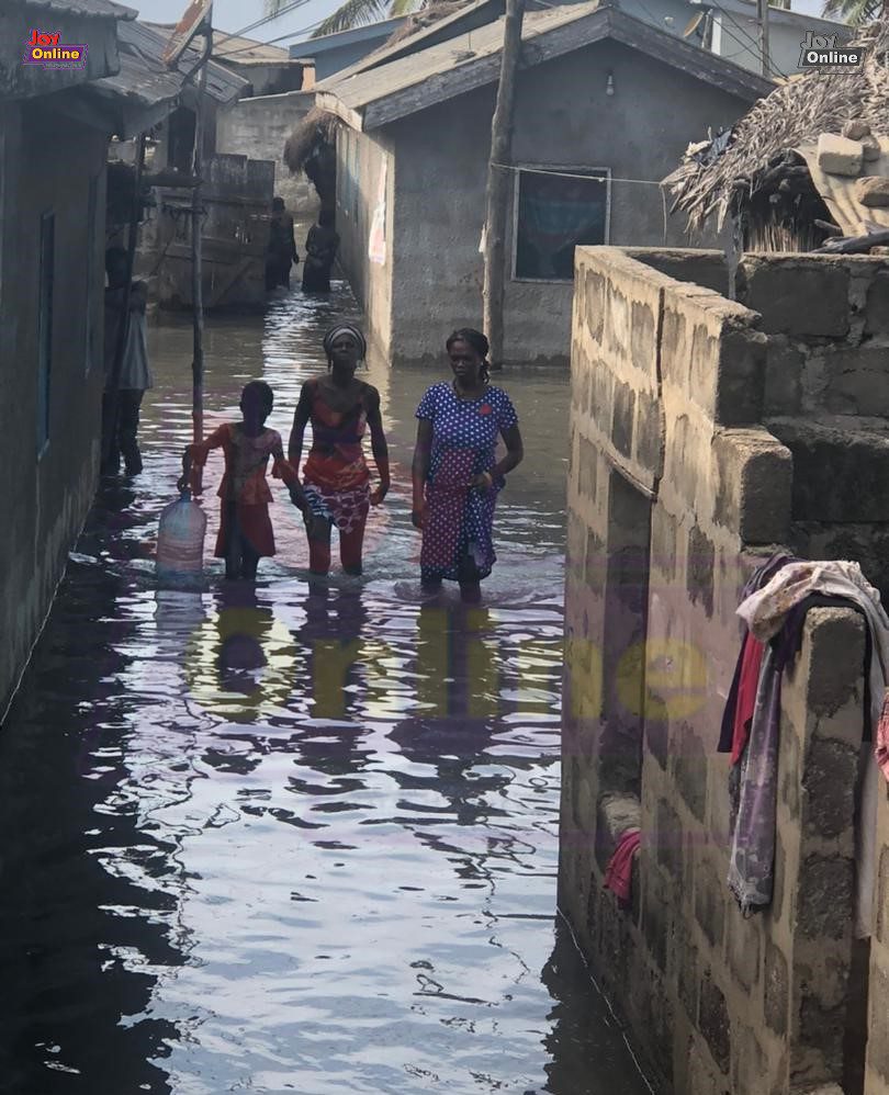 Tidal waves render about 3,000 homeless in Keta Tidal waves render about 3,000 homeless in Keta