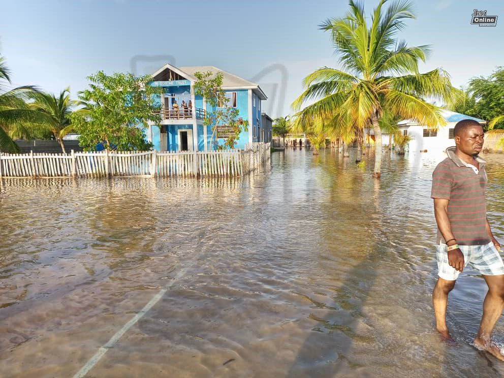 Tidal waves render about 3,000 homeless in Keta Tidal waves render about 3,000 homeless in Keta