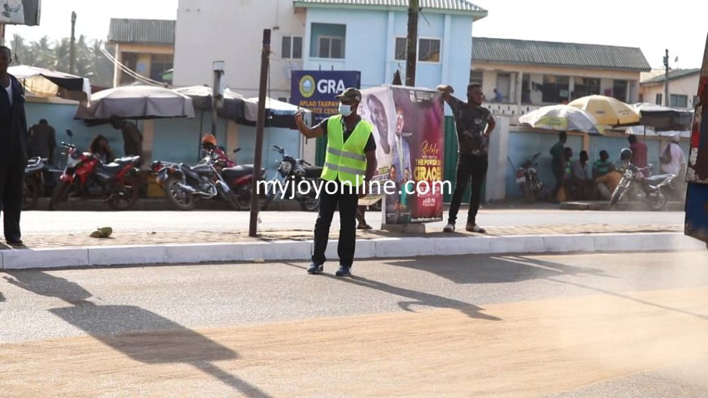 Ketu South MCE embarks on street cleaning exercise to make Municipality the cleanest in Ghana