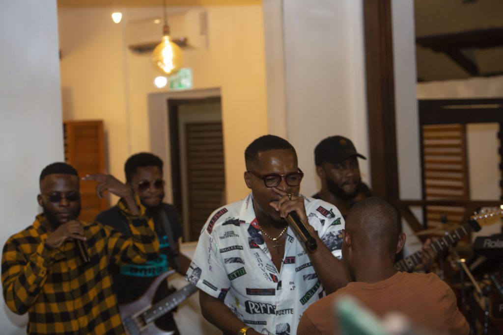 Ko-Jo Cue thrills fans with first live concert after '21 Memory Lane' EP