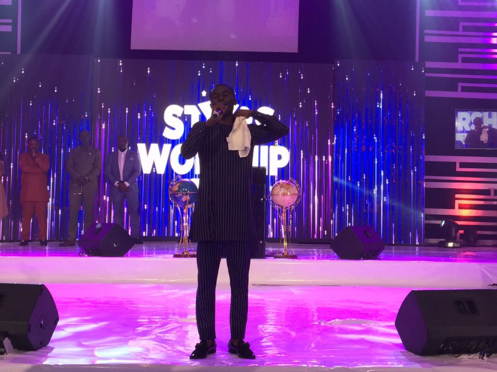 Oware Junior wins big at 2021 Stars in Worship event as he was honoured with a car