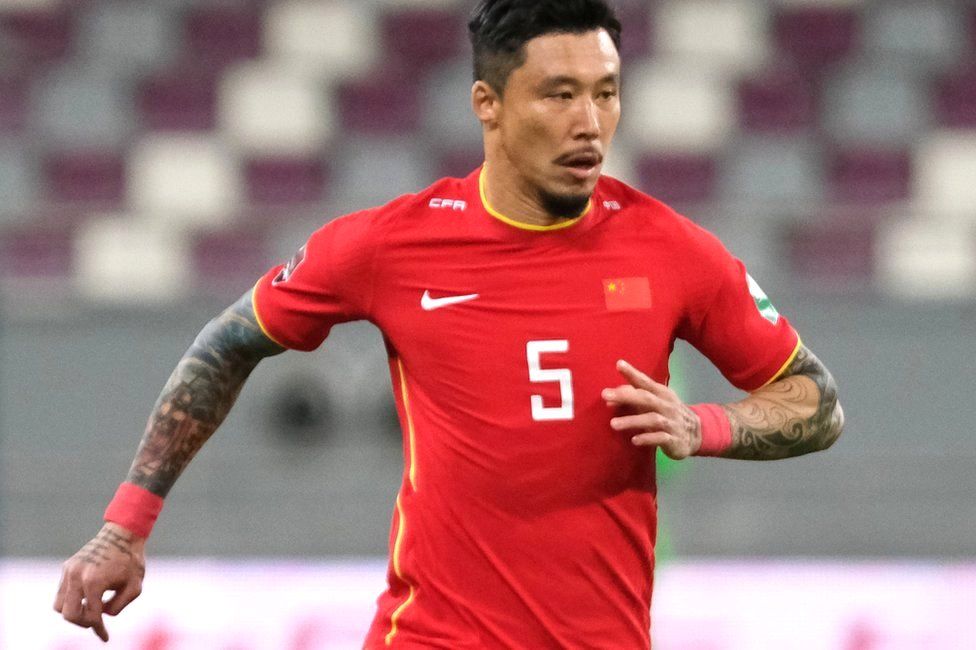 Zhang Linpeng plays for Chinas national football team