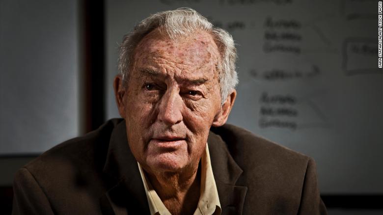 World-renowned Kenyan conservationist Richard Leakey dies at 77