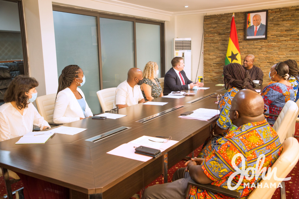 Mahama receives UK's Commonwealth Parliamentarians