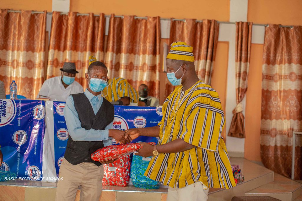 Binduri hold awards ceremony for basic schools to improve competition and quality of education