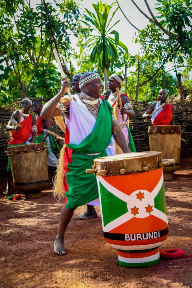 Burundi President shows off his drumming skills