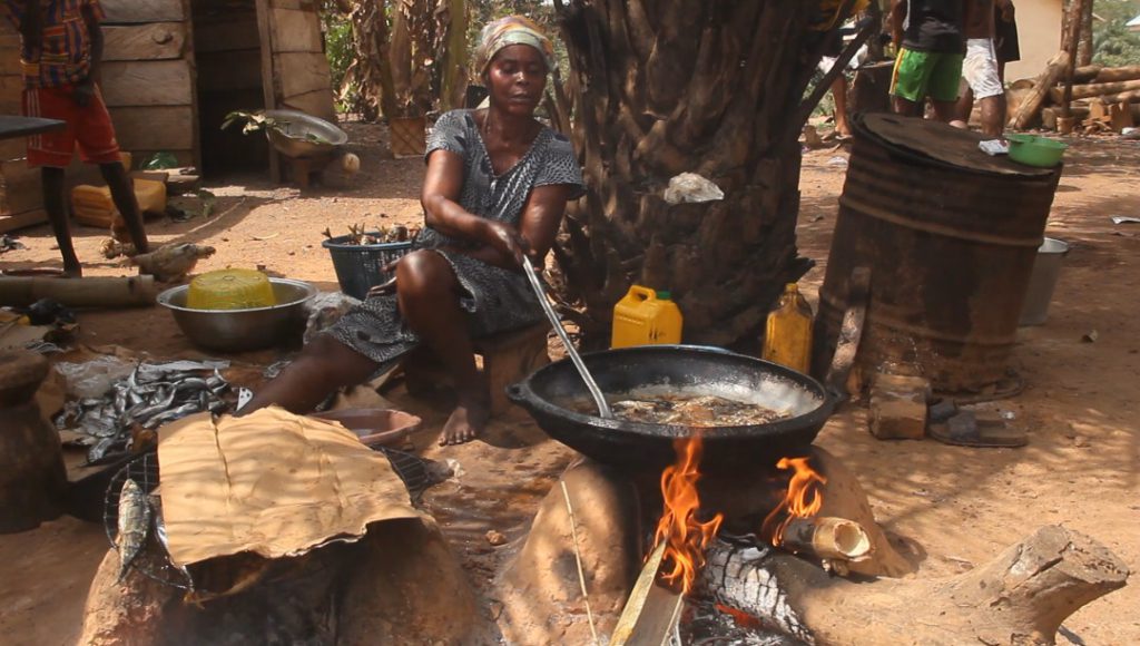 Odumto residents lament over lack of electricity