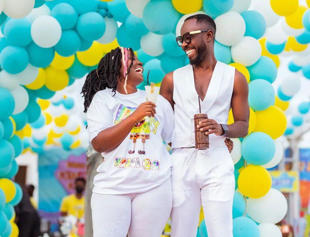 Okyeame Kwame and wife celebrate 13 years of marriage - MyJoyOnline