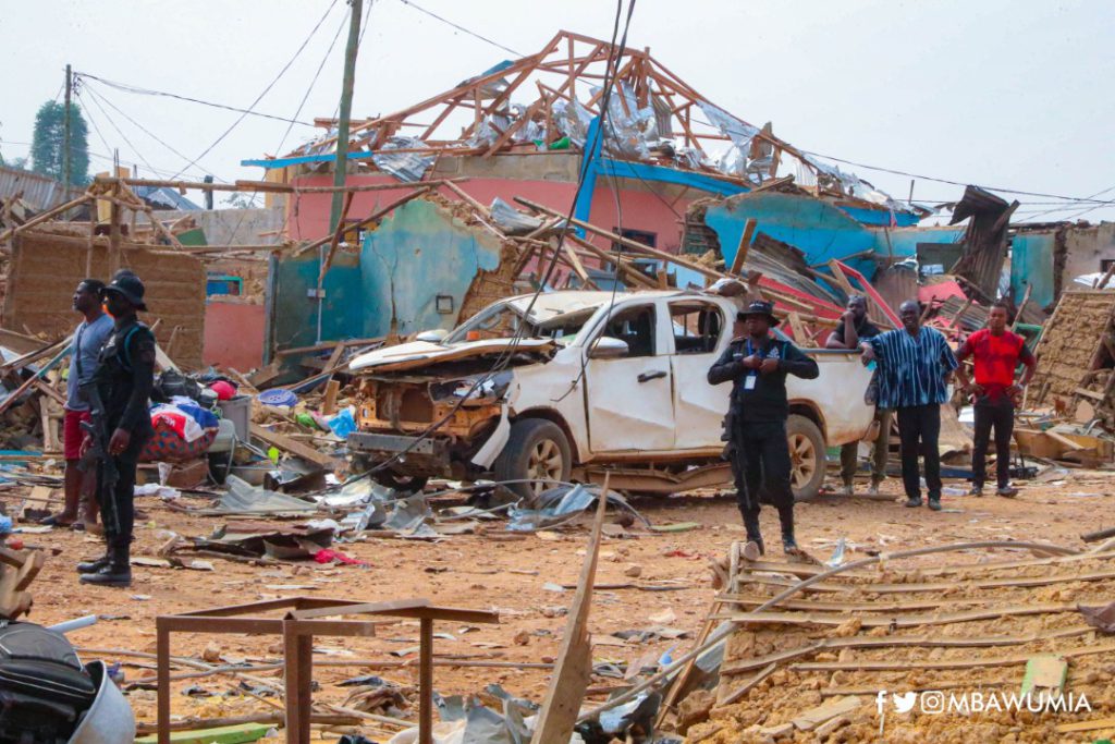 Apeatse explosion: Bawumia donates over 13 tonnes of relief items to victims Apeatse explosion: Bawumia donates over 13 tonnes of relief items to victims