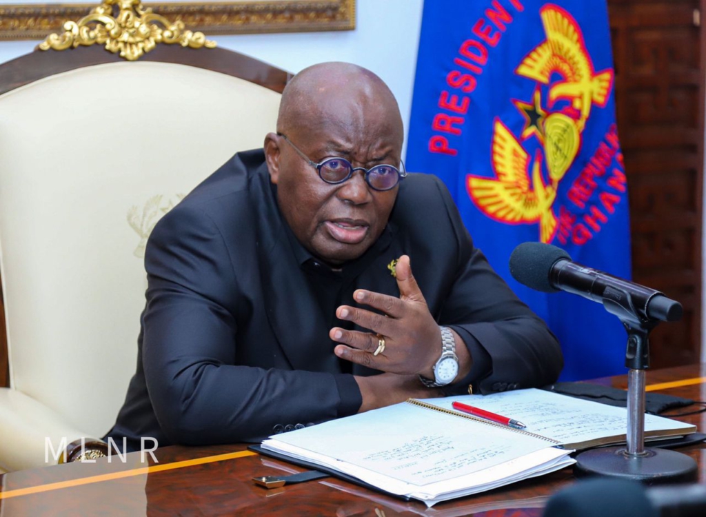 Akufo-Addo donates ¢100k to Apeatse Support Fund