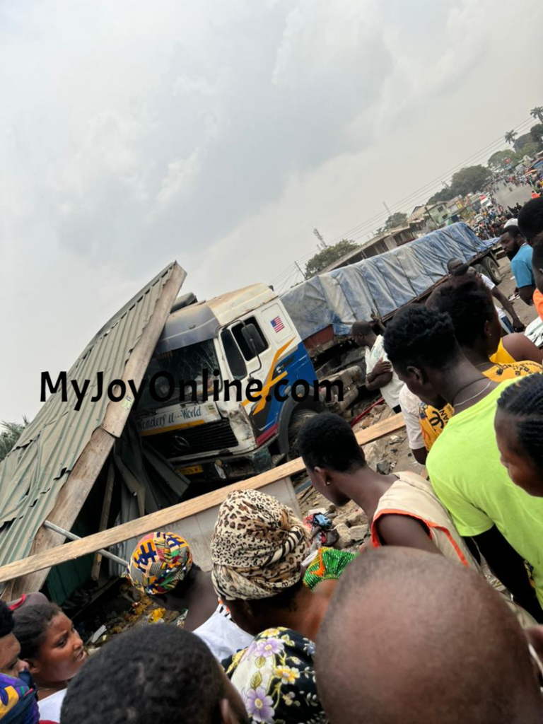 4 dead, 9 injured in Nsawam road accident - Police