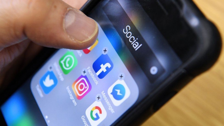 Facebook, Instagram jump in on paid verified accounts 