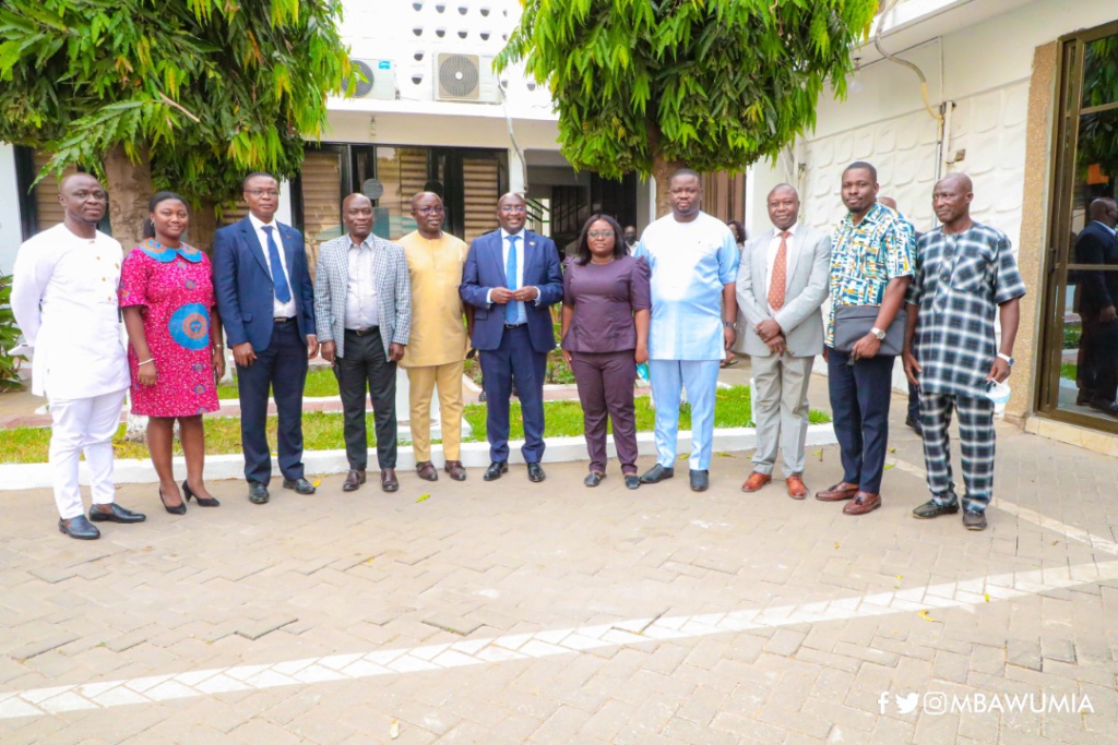 Bawumia encourages public sector organisations to digitalise operations