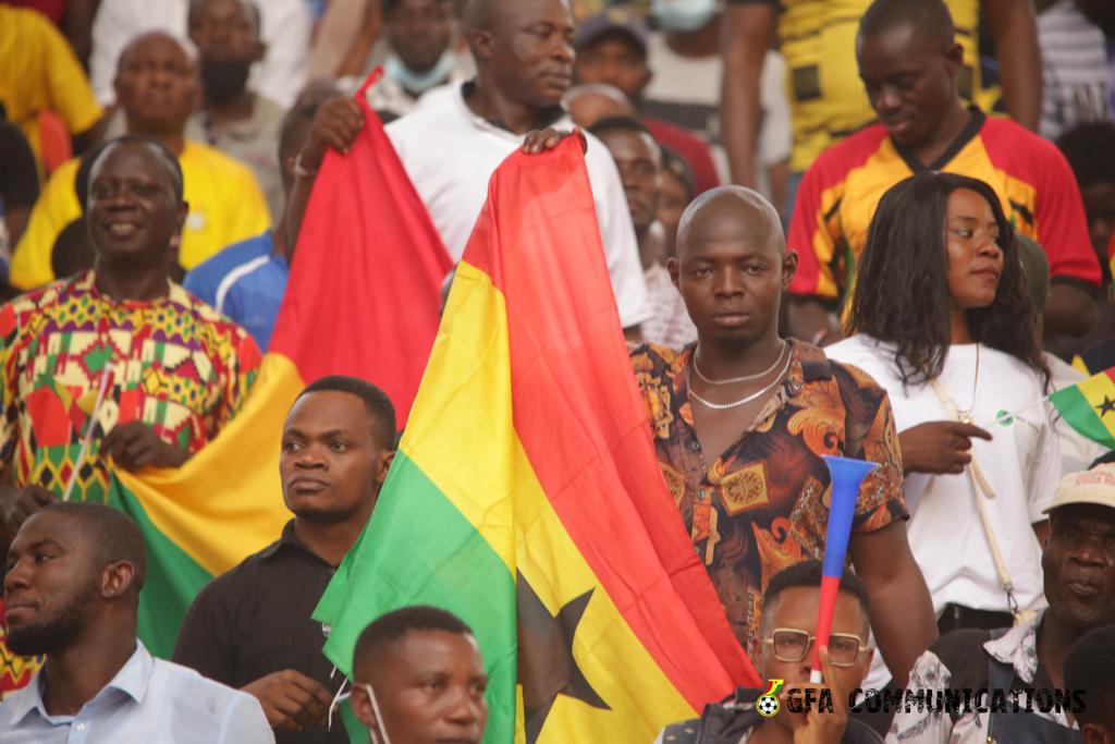 They chanted 'Ghana must go!' to where? to Qatar