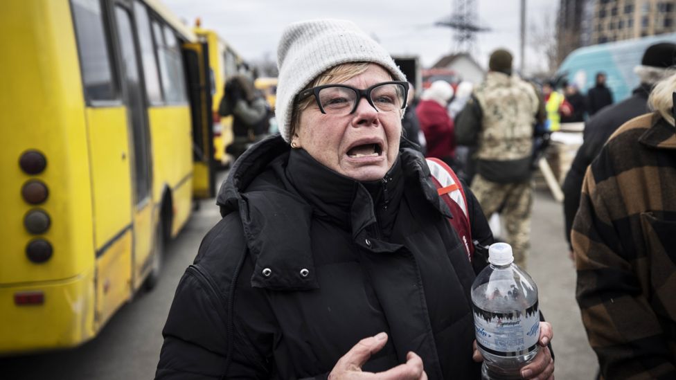 Mass graves in Ukraine: Battered cities are digging makeshift burial sites Mass graves in Ukraine: Battered cities are digging makeshift burial sites