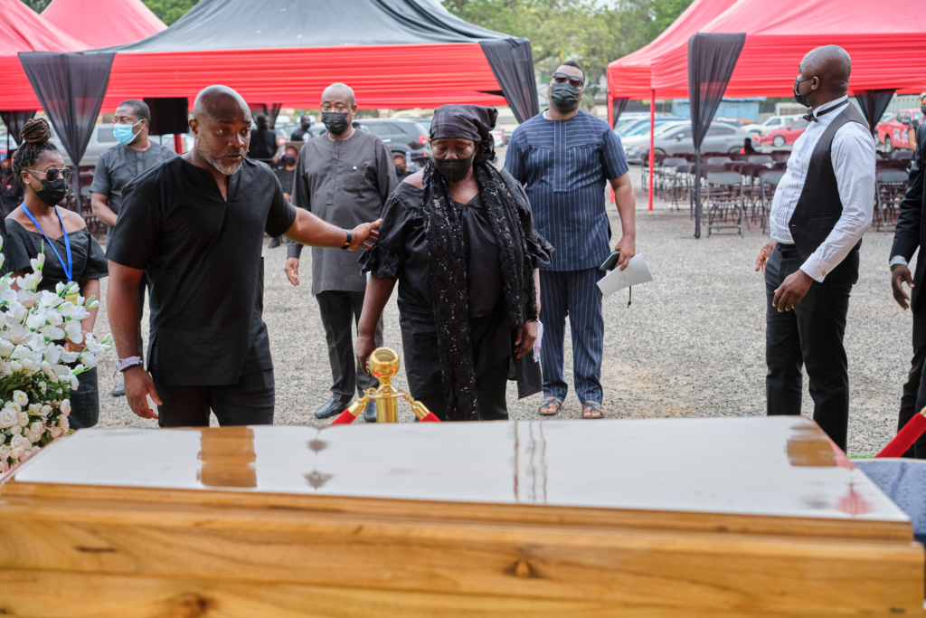 Photos: Final goodbye to the #RealBoss Elvis Kwashie