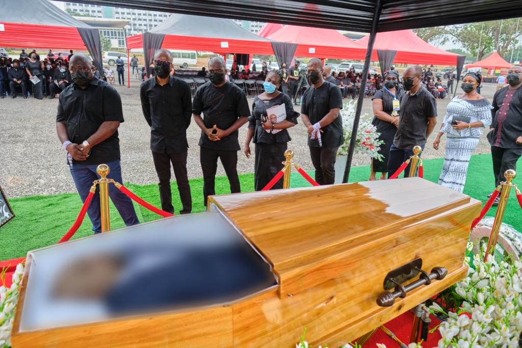 Photos: Final goodbye to the #RealBoss Elvis Kwashie