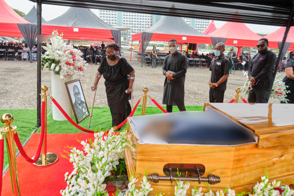 Photos: Final goodbye to the #RealBoss Elvis Kwashie