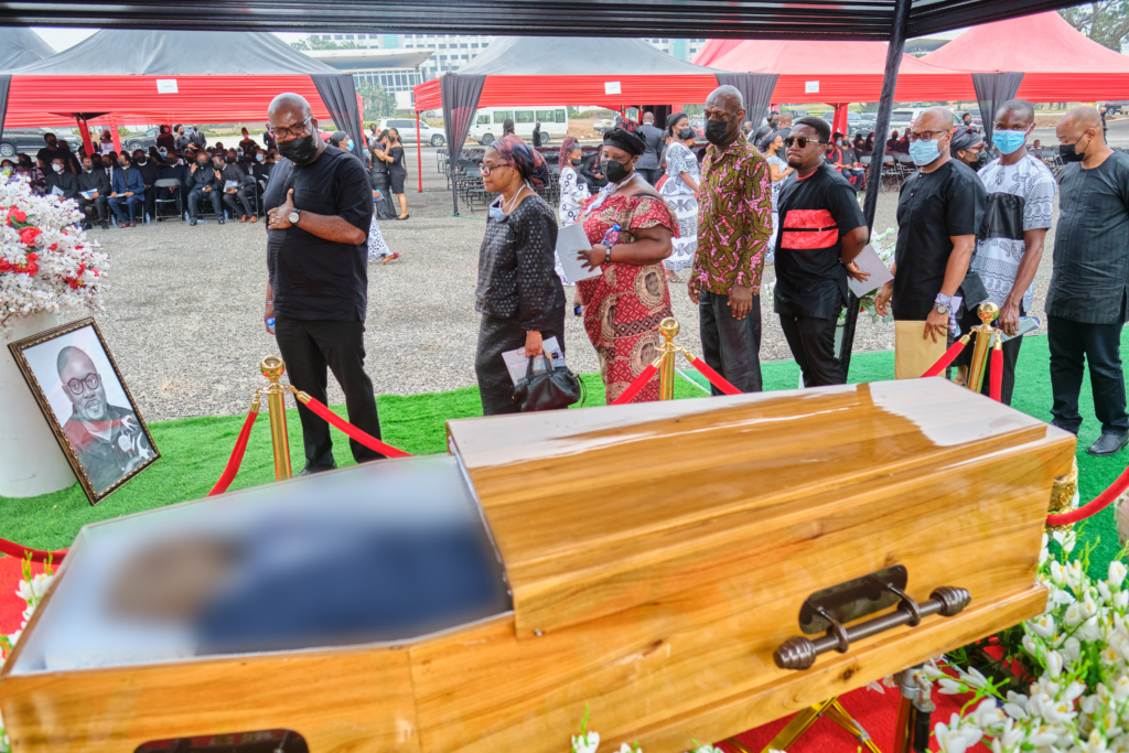 Photos: Final goodbye to the #RealBoss Elvis Kwashie