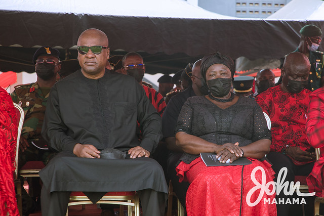 Mahama pays last respect to late La Mantsɛ, Nii Kpobi Tettey Tsuru