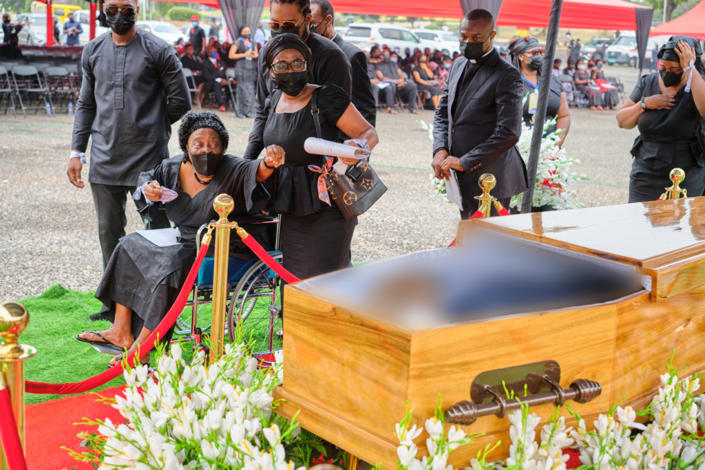 Photos: Final goodbye to the #RealBoss Elvis Kwashie