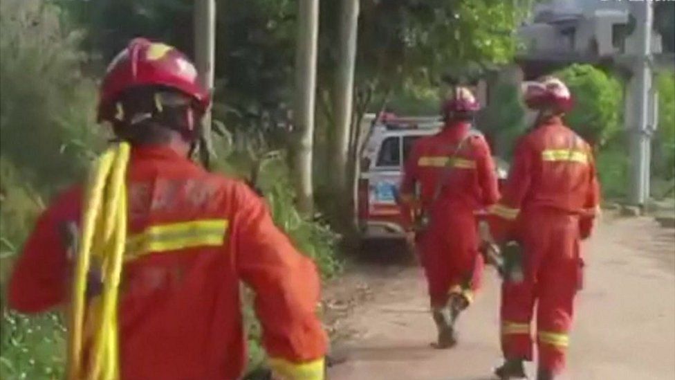 China Eastern: Plane carrying 132 people crashes in Guangxi hills