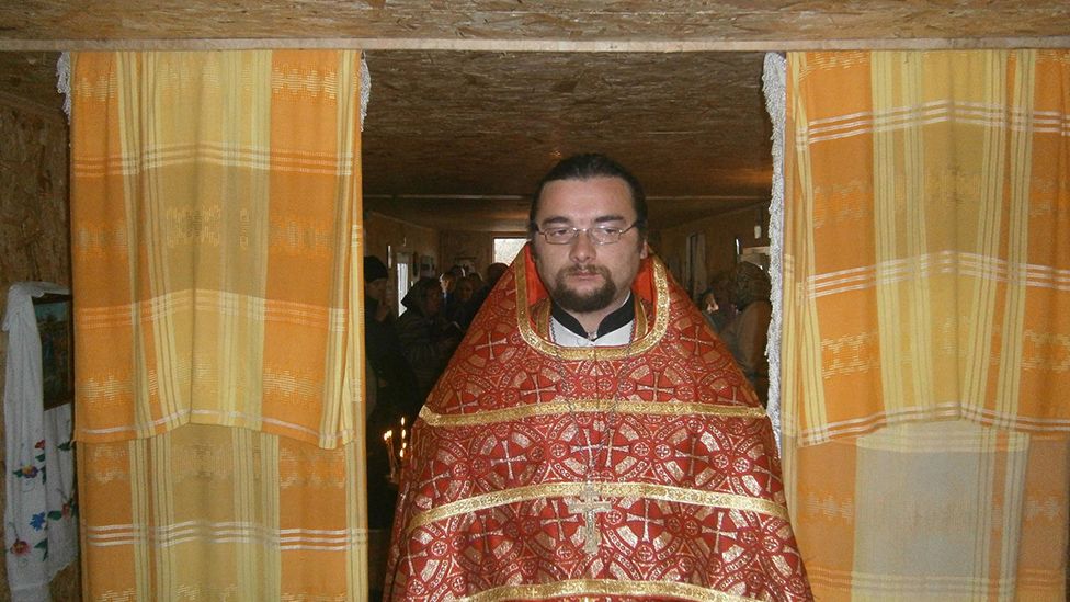 Ukraine war: The priest shot at a checkpoint